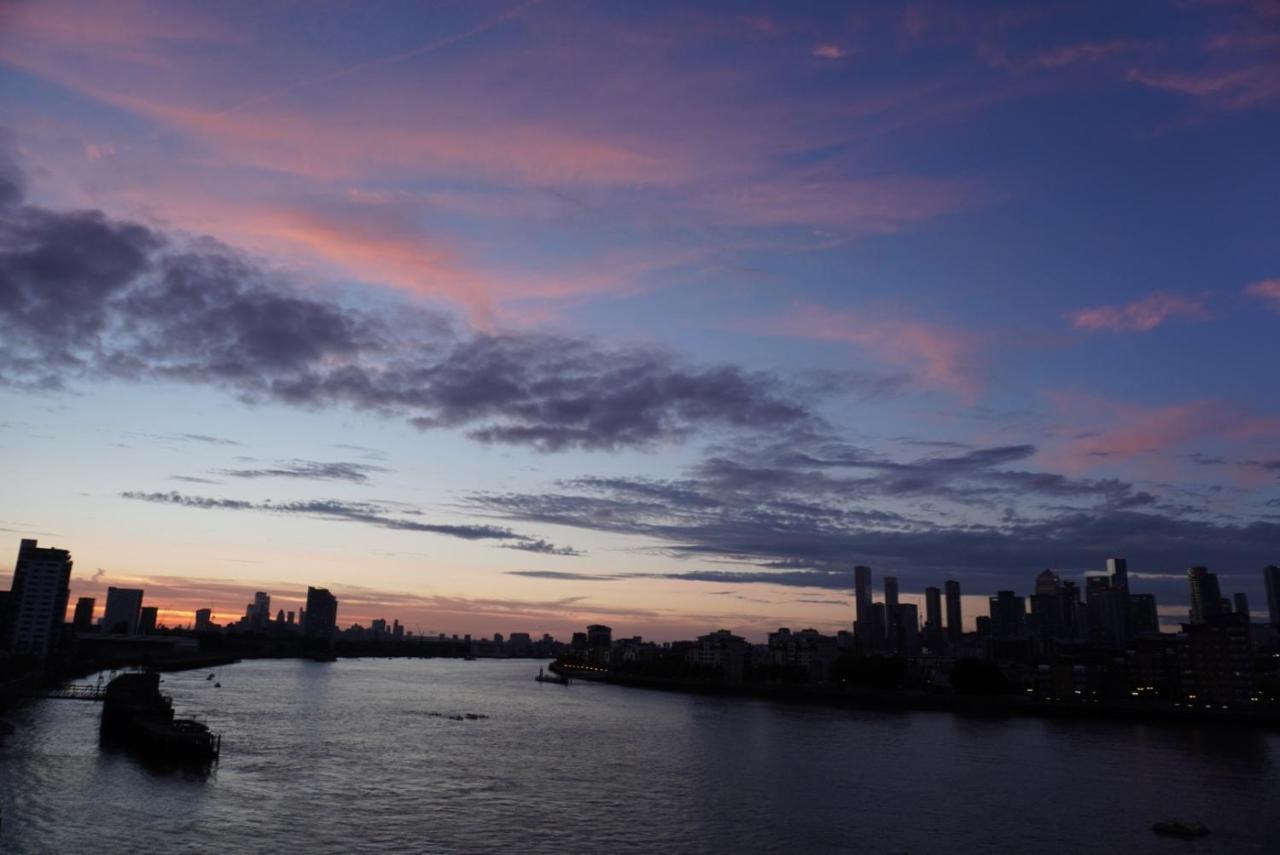 Homestay Room With Stunning Thames River View 伦敦 外观 照片