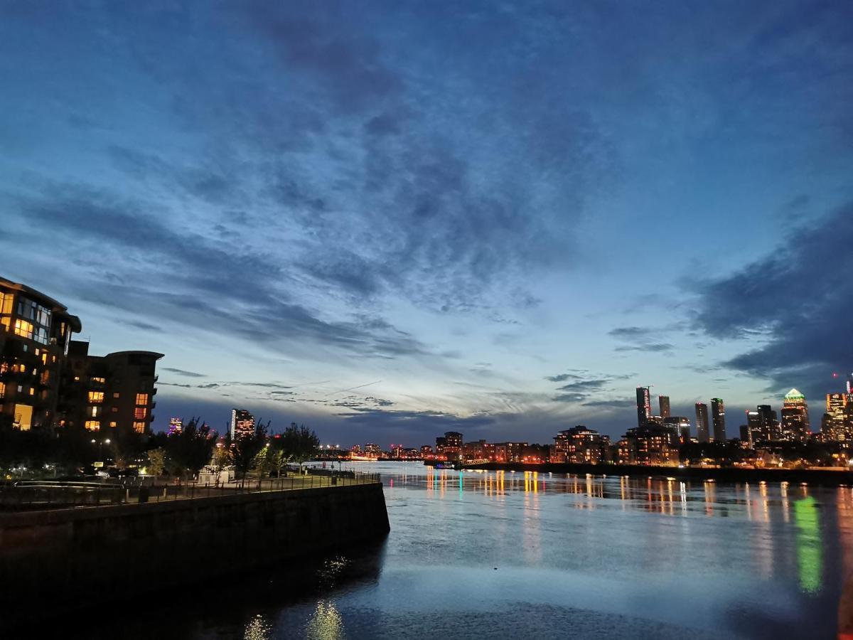 Homestay Room With Stunning Thames River View 伦敦 外观 照片