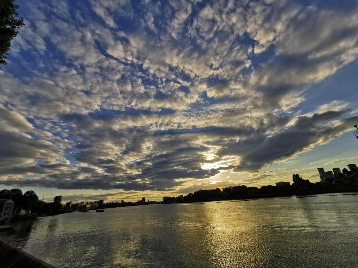 Homestay Room With Stunning Thames River View 伦敦 外观 照片